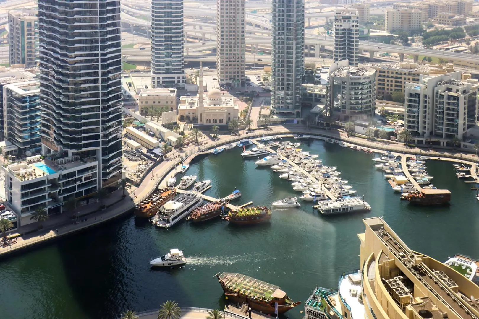 Apartment Livbnb- Stylish 2Bhk In Jbr Beach Access Dubai