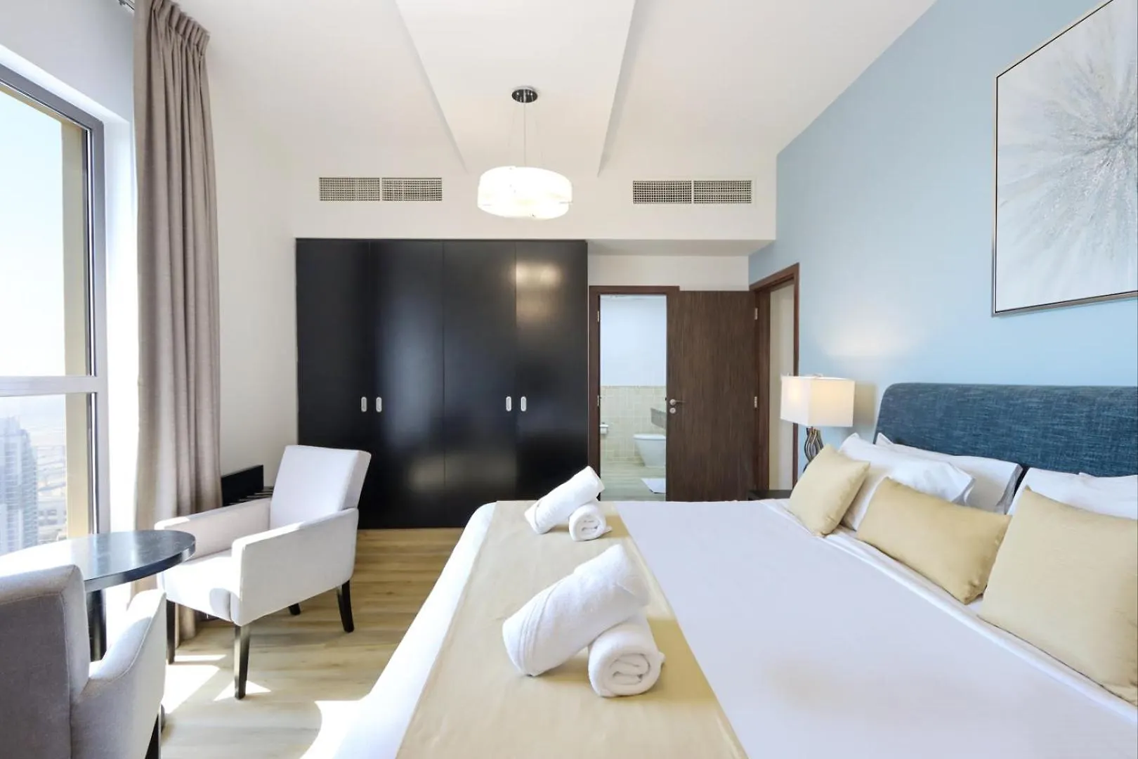Livbnb- Stylish 2Bhk In Jbr Beach Access Dubai 0*,